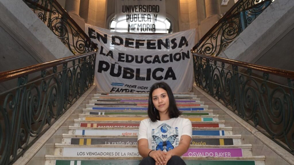 Docentes y no docentes universitarios pararán mañana tras la ratificación del veto