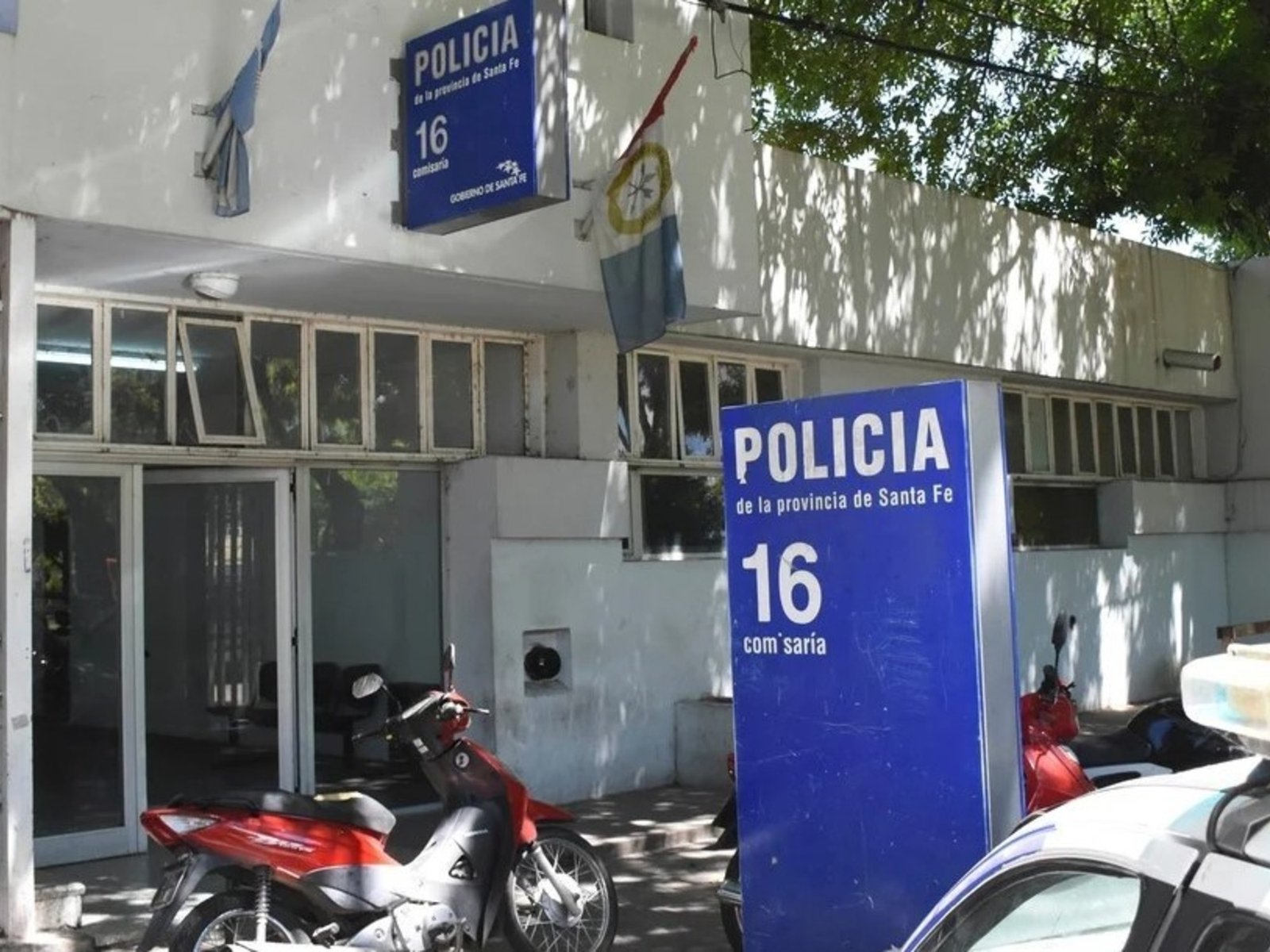 16 detenidos de alta peligrosidad escaparon por los techos