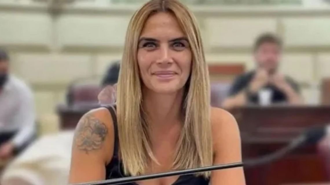 Amalia Granata contra Milei: “Se alejó de mí porque no soy una foca aplaudidora”