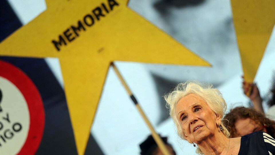 “Ante nuestra mirada horrorizada vemos crecer el huevo de la serpiente” | Organismos de DDHH repudiaron la violencia verbal de Javier Milei
