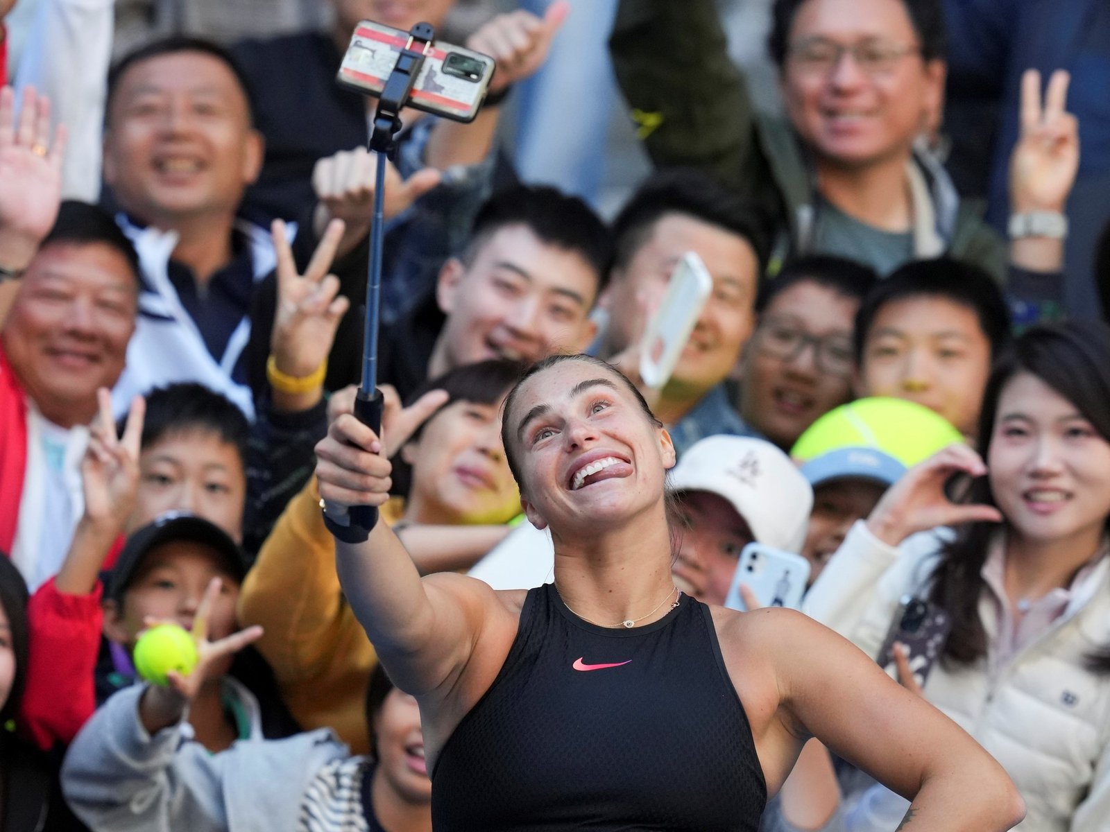 Aryna Sabalenka desplazó a Iga Swiatek y es la nueva reina del tenis mundial
