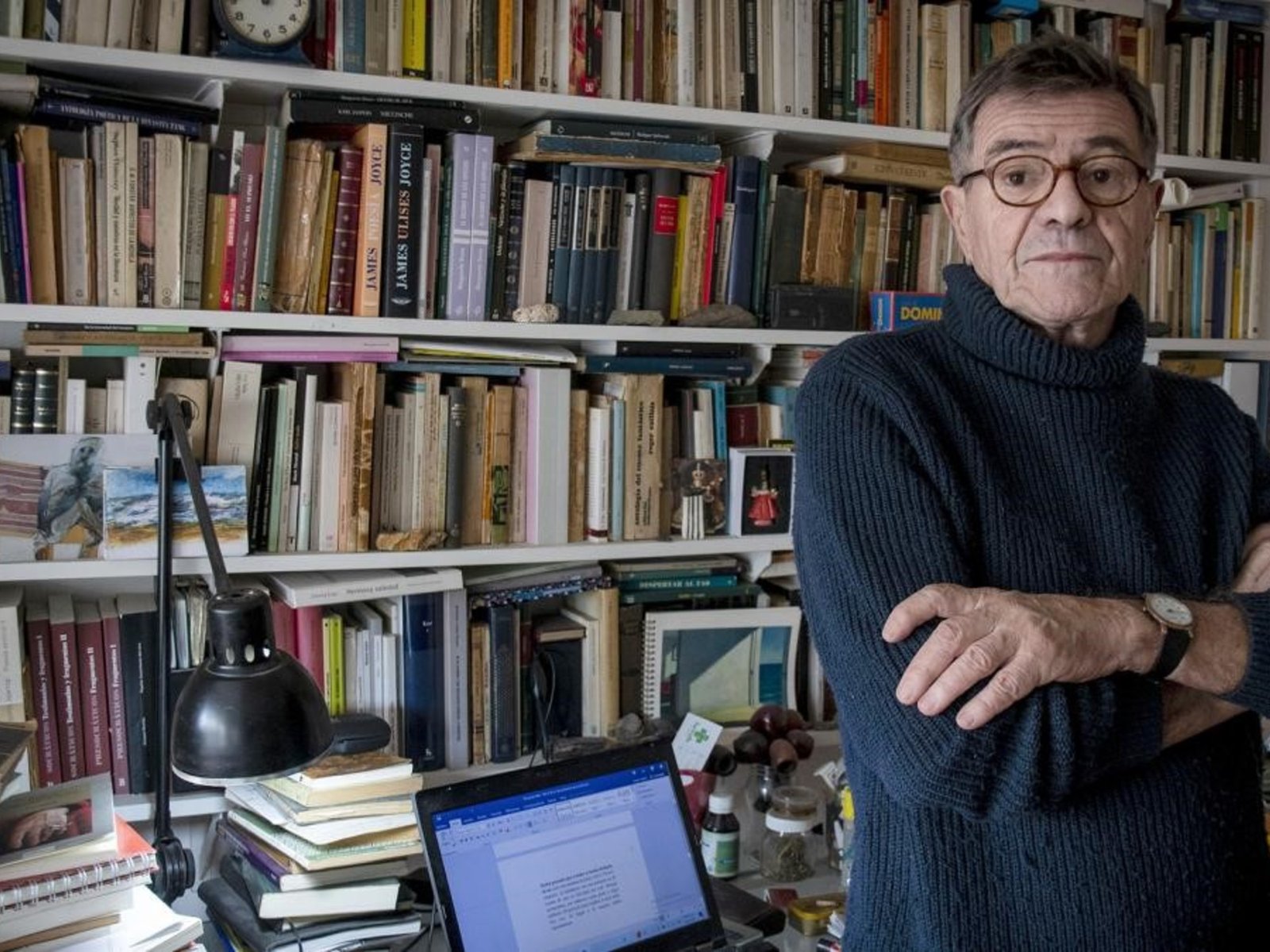 De vivos y de muertos, Guillermo Saccomanno recuerda a sus amigos en un libro conmovedor