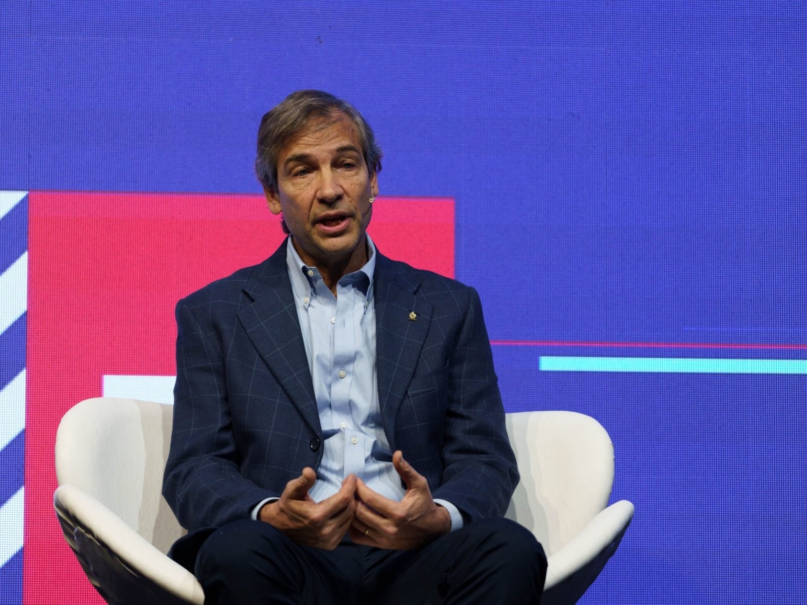 El Gobierno habilita que prepagas y obras sociales limiten coberturas y eviten juicios con una traba clave