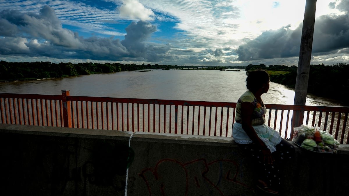 El Salvador alcanza un acuerdo para la mayor reconversión de de deuda de su historia | América Futura