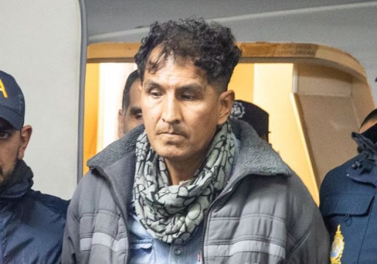 El taxista acusado de violar a una pasajera admitió su culpabilidad en el juicio y le pidió perdón