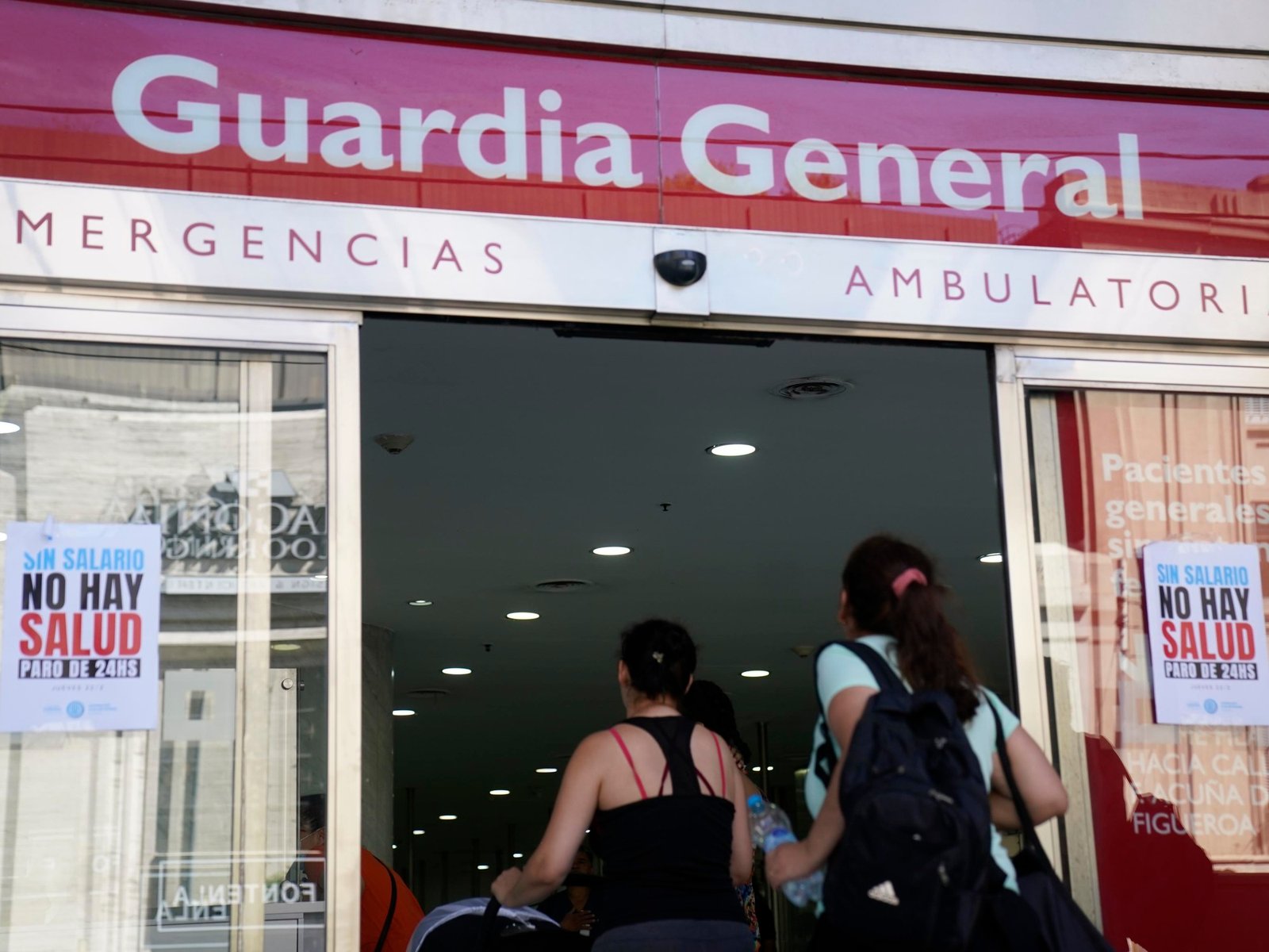 En las prepagas no quieren llenarse de monotributistas y el Gobierno ahora evalúa un misterioso plan B