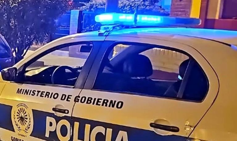 Increíble persecución en Trelew terminó con un policía baleado por sus propios compañeros