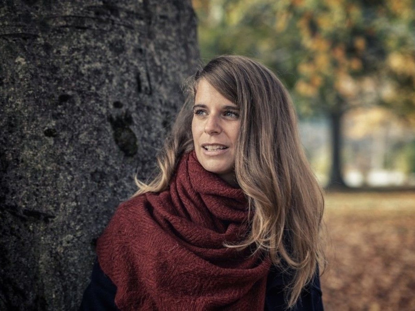 Jessica Zuan, la poeta suiza que escribe en lengua romanche y todos esperan conocer en Rosario
