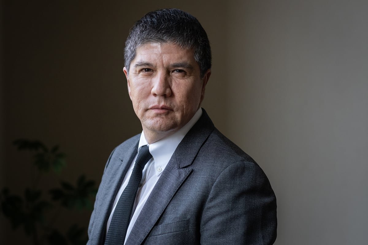 La caída de Manuel Monsalve, el zar de la seguridad de Boric, por una denuncia por violación, golpea al oficialismo