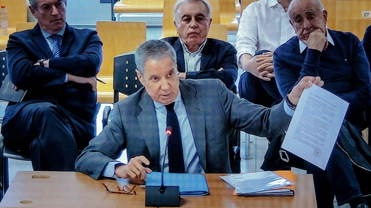La condena a Zaplana recoge irregularidades detectadas por los peritos dirigidos por el jefe de Antifraude ahora cesado | Noticias de la Comunidad Valenciana
