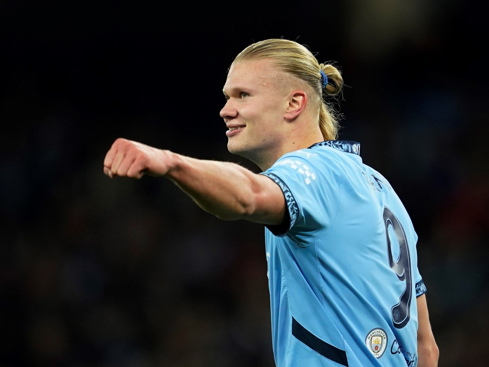 La espectacular pirueta de Haaland para que el Manchester City le robe el récord de más partidos invicto al United en la Champions League
