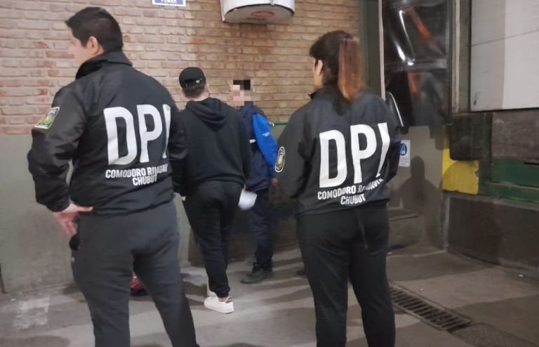 Quiso matar a un hombre y lo detuvieron en el barrio José Fuchs