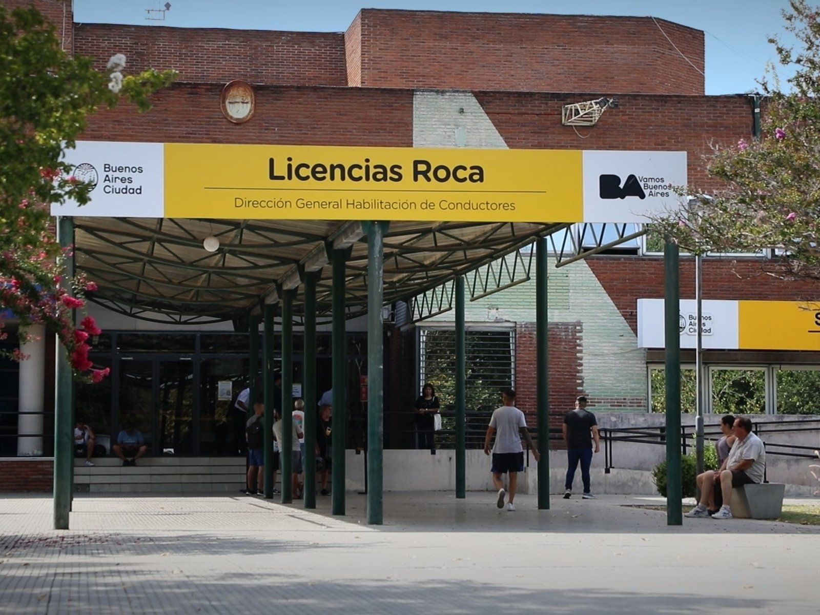 el Gobierno habilitará el trámite para renovarlas a distancia