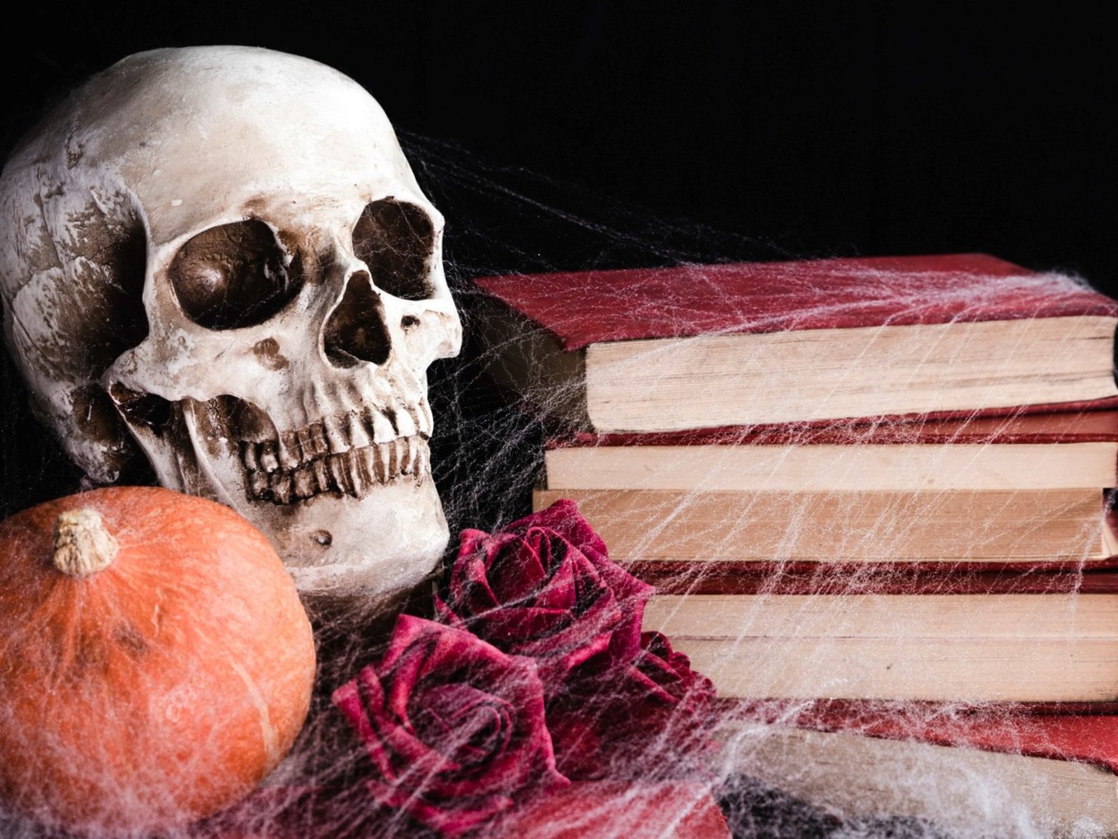 los 10 libros más terroríficos e interesantes para leer cada 31 de octubre