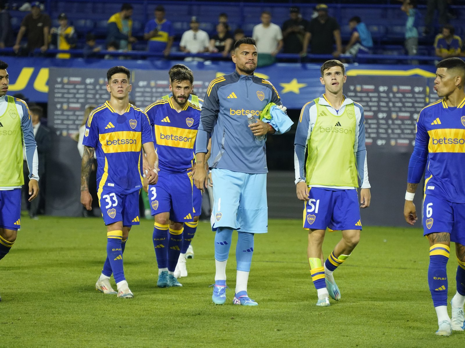 que hay detrás del enojo tras el 1-1 con Riestra y quiénes son los que agotaron la paciencia de los hinchas