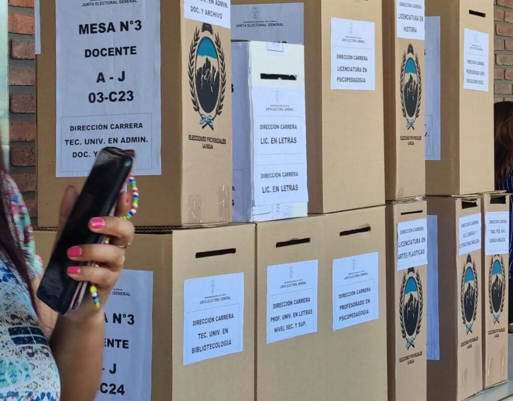 Desde Universitarios Unidos destacan la “masiva participación” en las elecciones