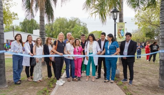 Se inauguró un vacunatorio en el Hospital de la Madre y el Niño