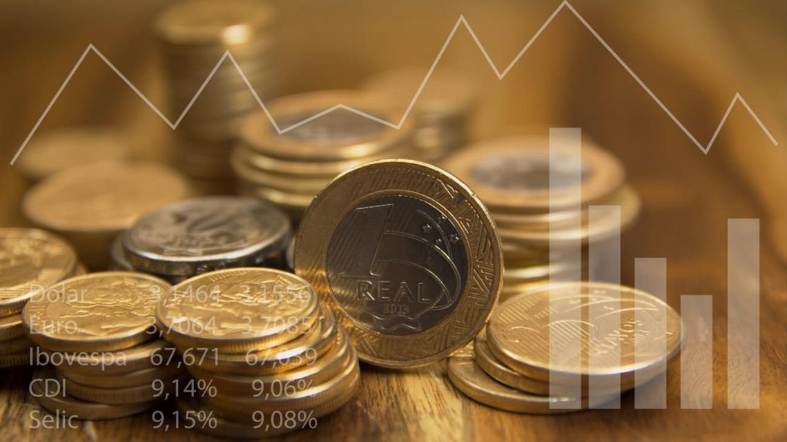 A cuánto cerró el real blue hoy, viernes 8 de noviembre de 2024