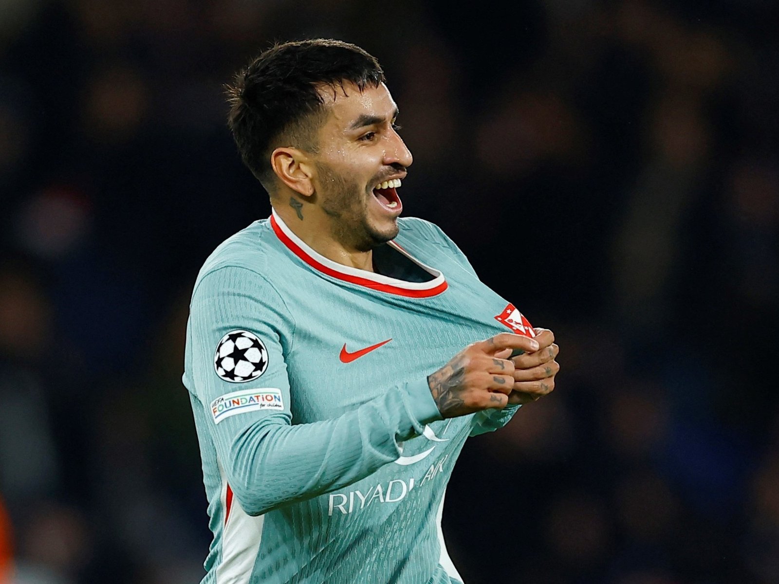 Ángel Correa le dio el triunfo al Atlético de Madrid en la última jugada en París y el Cholo Simeone recuperó la sonrisa