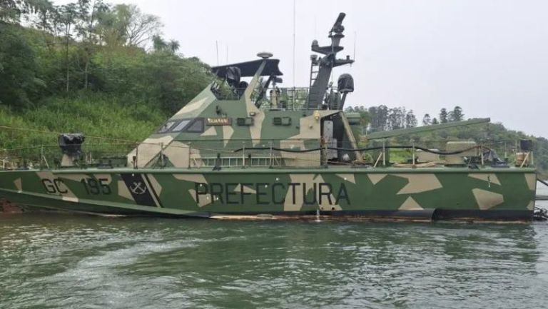 Así atacaron a balazos a un buque de la Prefectura que patrullaba la frontera con Paraguay