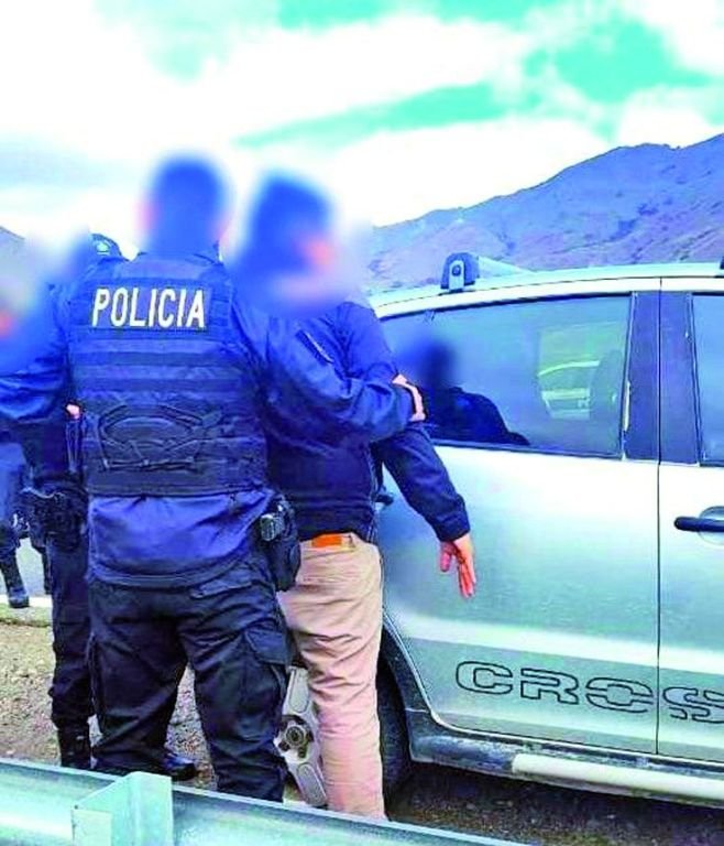 Cómo se montó el operativo cerrojo que permitió atrapar a conocidos delincuentes que se alzaron con más de 80.000 dólares de El Bolsón