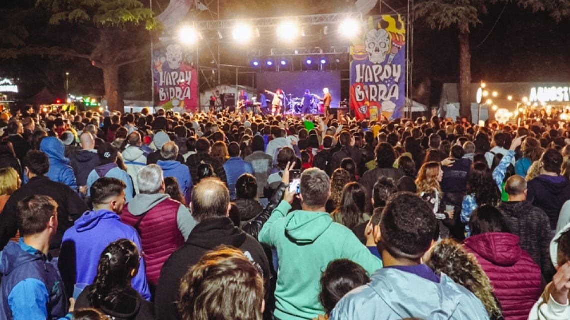 Con Happy Birra, Alta Gracia Tierra de Festivales arrancó su temporada a lo grande