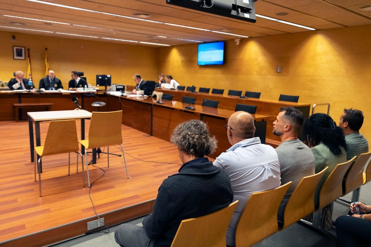 Condenados tres ‘mossos’ de Girona por tráfico de marihuana a penas de entre 9 y 10 años de cárcel | Noticias de Cataluña