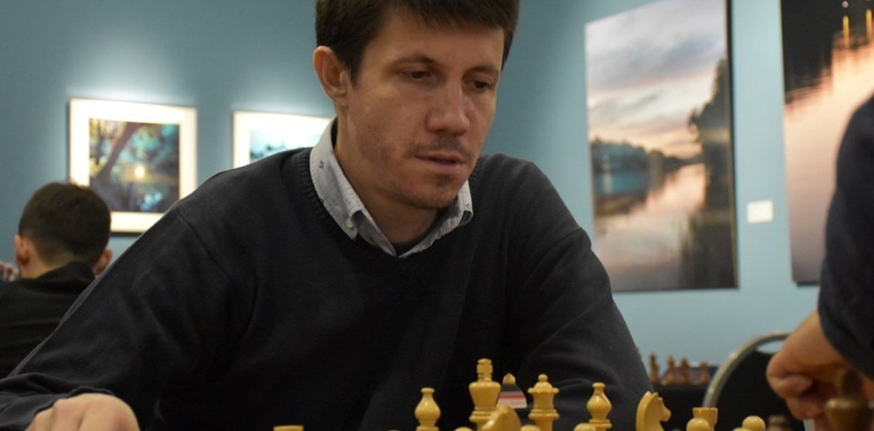 Diego Flores le ganó un duelo táctico a Faustino Oro y ahora mandan Lucas Coro y Sandro Mareco en el Campeonato Argentino de ajedrez