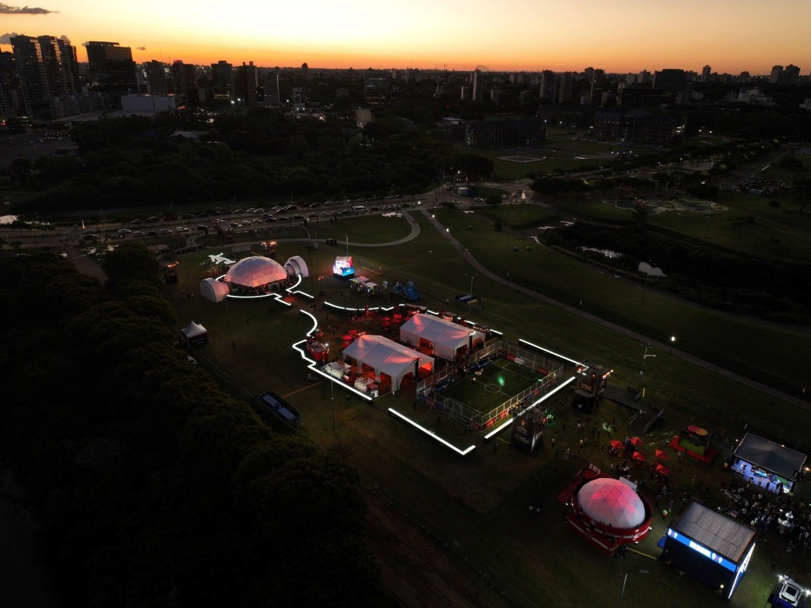 Domínguez inauguró el espacio y respondió sobre el caso Spreen