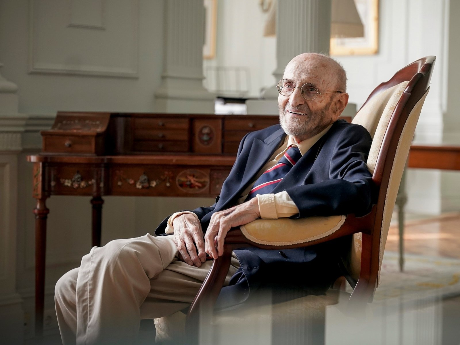 El escritor español Álvaro Pombo ganó el Premio Cervantes 2024