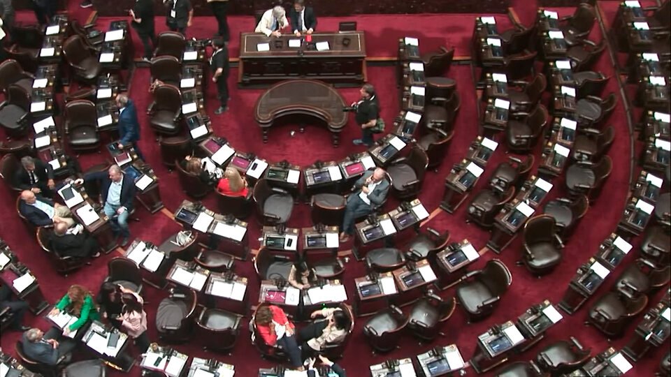 Fracasó la sesión en Diputados por la “Ficha limpia” | El oficialismo buscaba consumar la proscripción de Cristina Kirchner