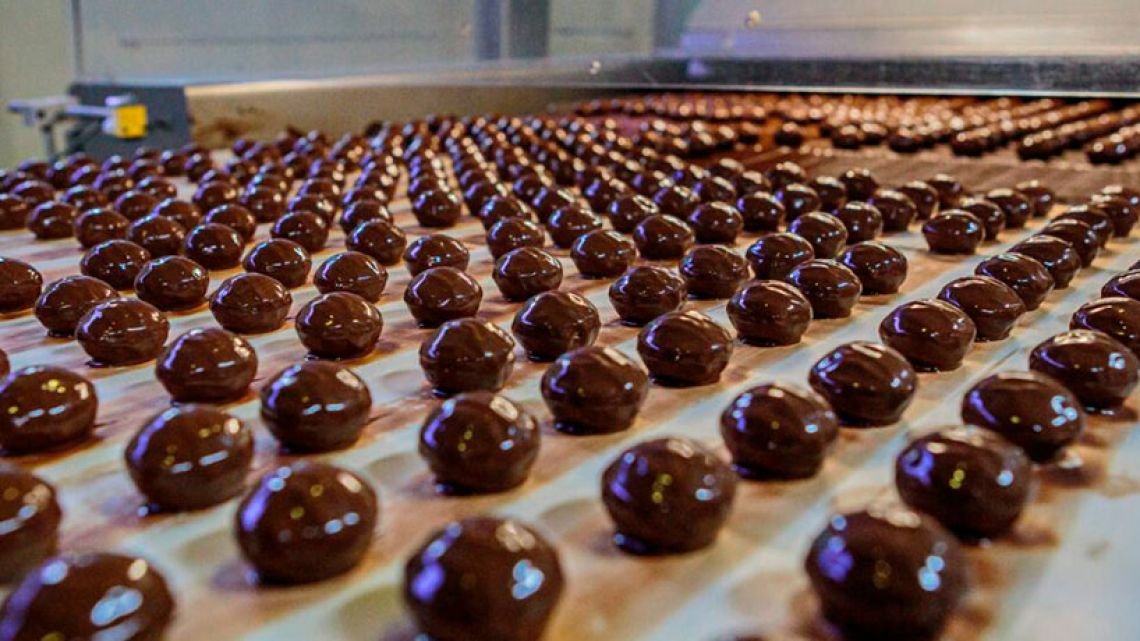 Grupo Arcor: 10 datos que no conocías sobre la fábrica de chocolate de Colonia Caroya