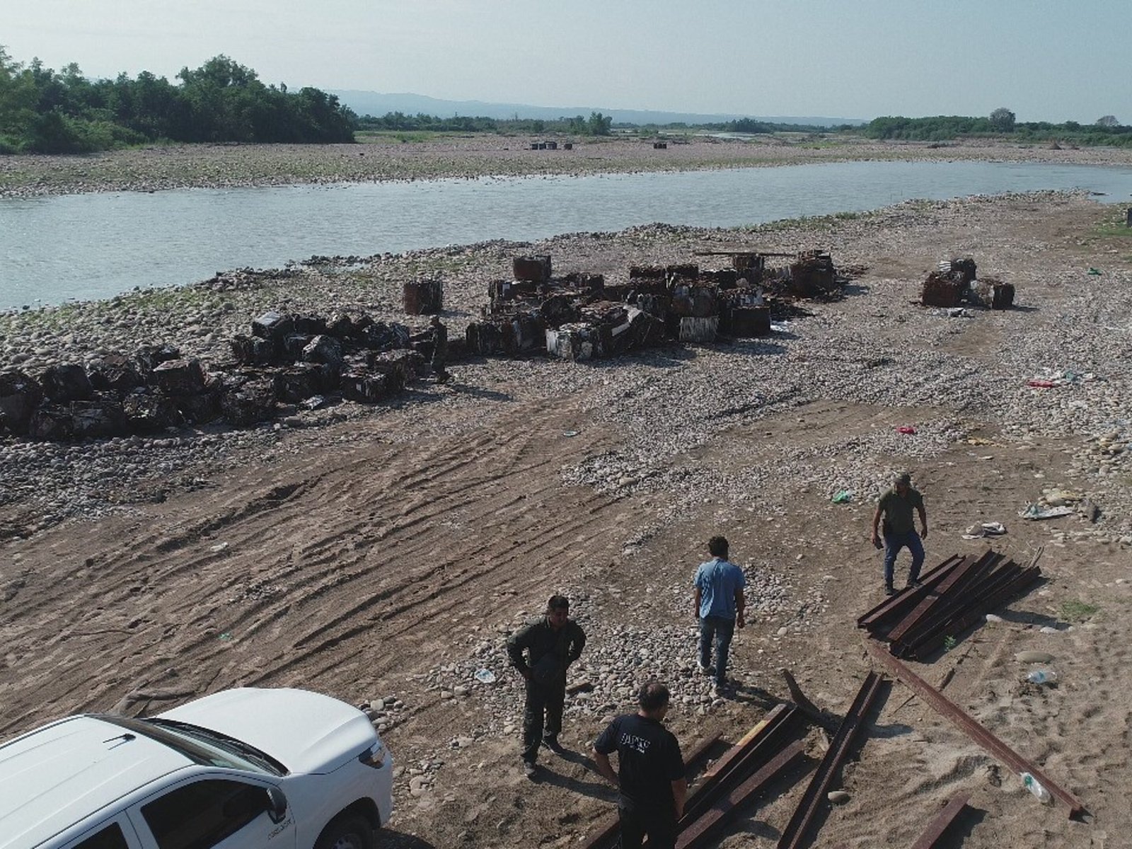 La Aduana allanó la finca de un intendente de Salta en una causa por robo de rieles e hizo operativos en el norte del país por $380.000.000