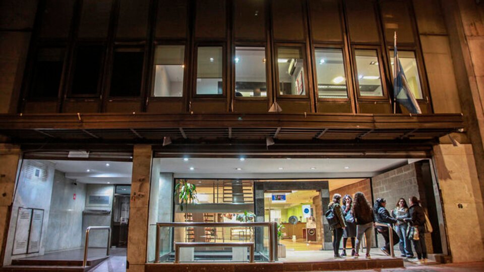 La Justicia suspendió la intervención de la Universidad Nacional Madres de Plaza de Mayo | Reconoce a Cristina Caamaño como rectora