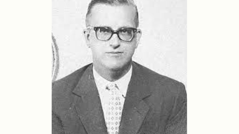 La historia de Eduardo Oxenford, el abuelo del nuevo embajador que criticó a la dictadura desde adentro  | Ministro de Viola, un grupo de tareas secuestró y mató a uno de sus hijos