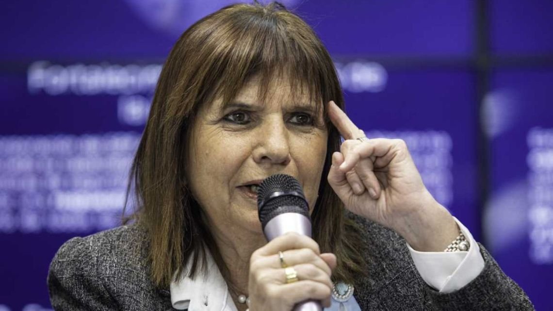 Lo detuvieron por abuso y Bullrich lo celebró en redes: publicó su foto pero la policía se había confundido