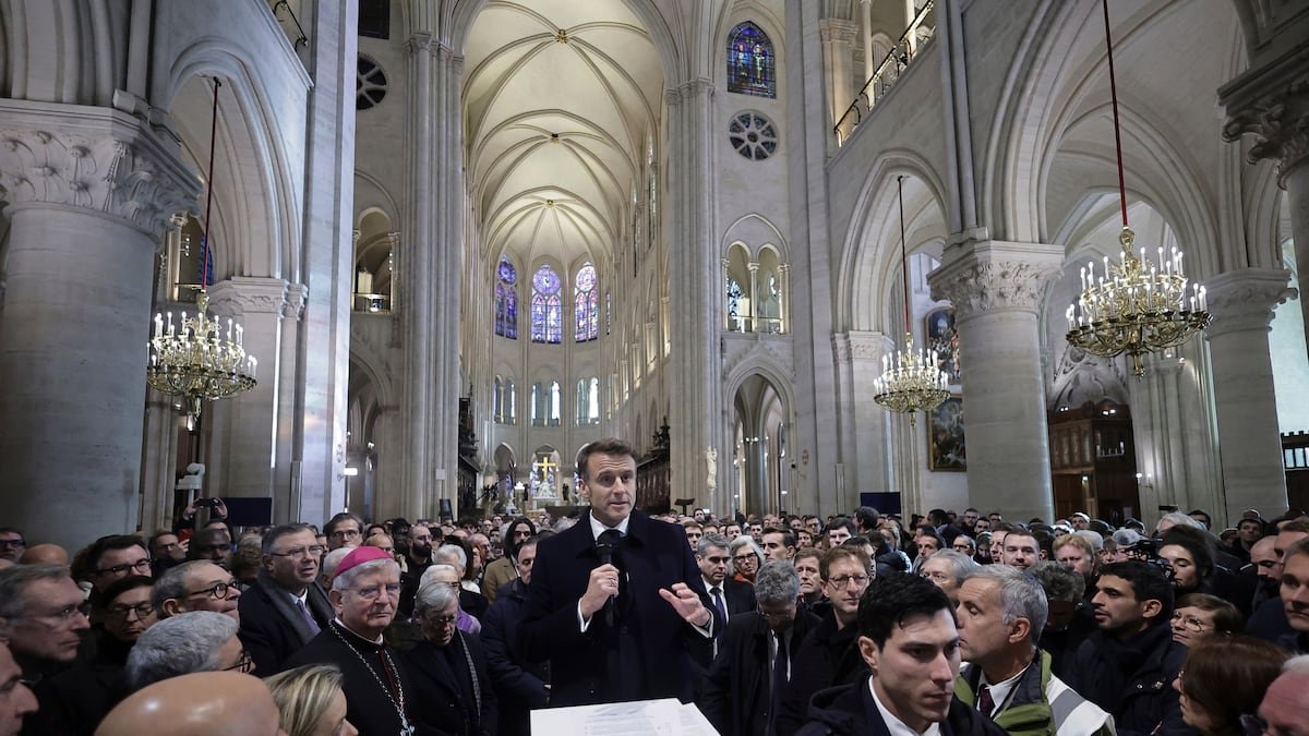 Macron, en Notre Dame tras su restauración: “Habéis transformado el carbón en arte” | Cultura