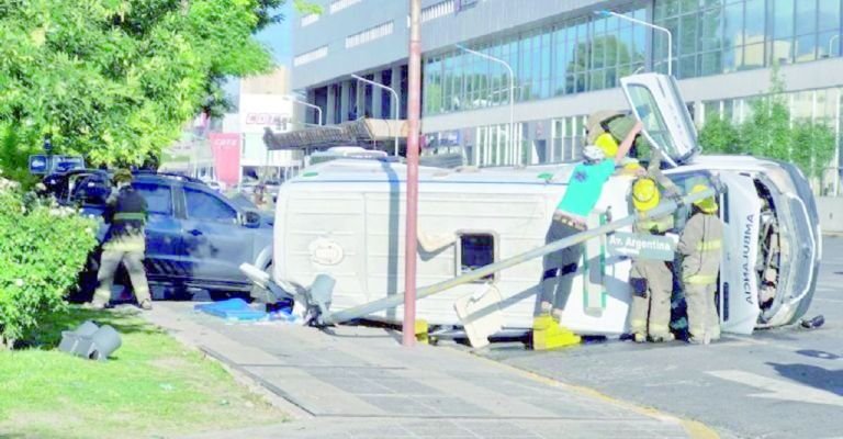 Muerte cerebral para una joven ciclista atropellada y abandonada en ruta