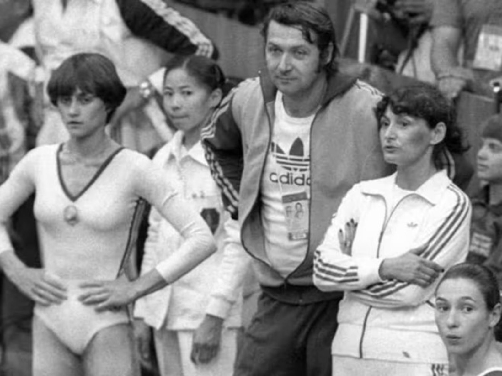 Murió Bela Karolyi, el entrenador que con mano dura y métodos tremendos llevó a Nadia Comaneci y a Mary Lou Retton a ser las reinas doradas de la gimnasia olímpica