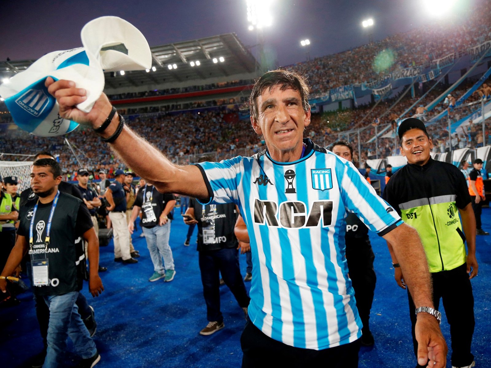 “No somos millonarios, no somos la mitad más uno, pero somos distintos a todos”