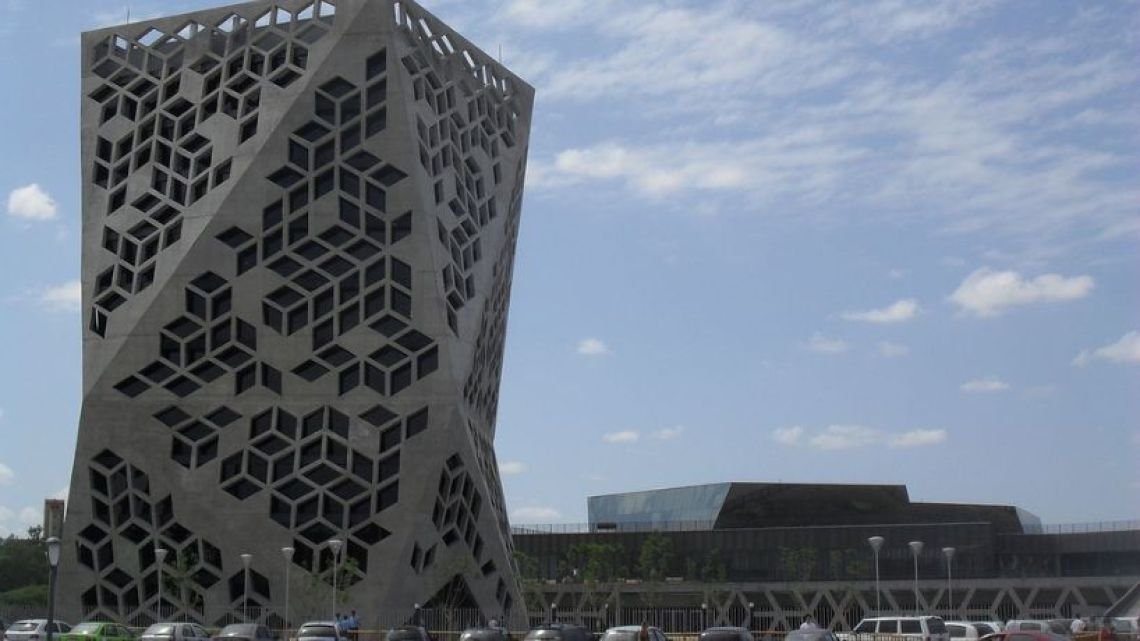 Otra denuncia en el Ministerio de Seguridad: un empleado dijo que fue abusado en el ascensor del Panal