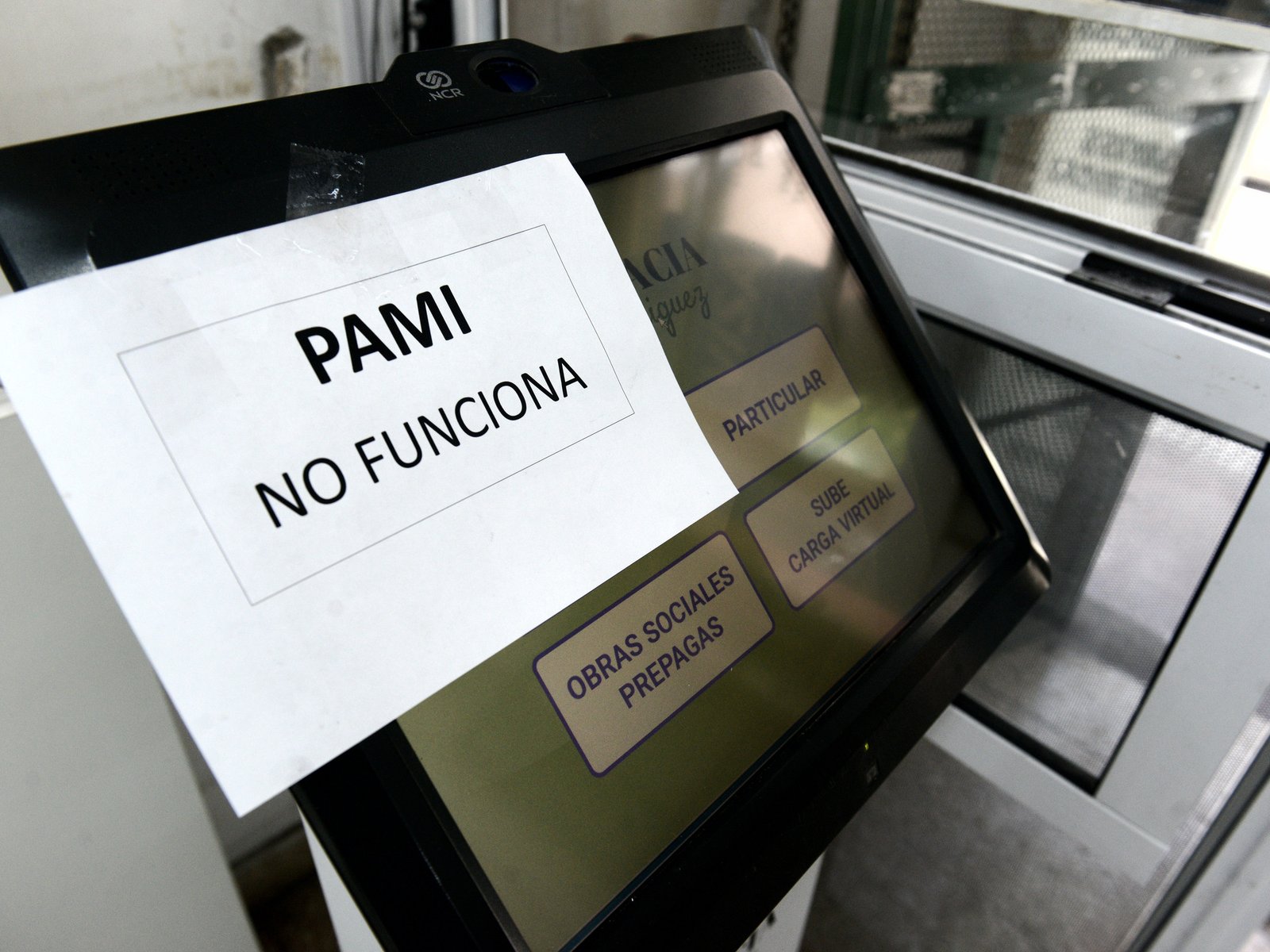 Quién es quién en la disputa por el sistema informático que valida los descuentos por PAMI en las farmacias