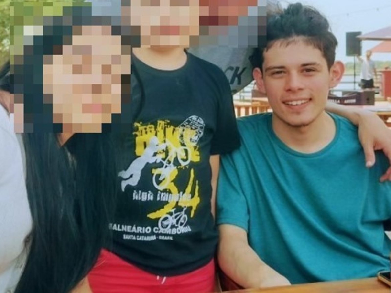 Quiso ir “al baño” en una estación de bombeo, cayó a un piletón y murió ahogado