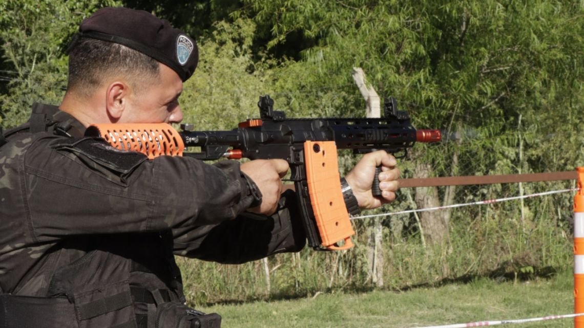 San Miguel incorporó armas no letales para la Policía Municipal