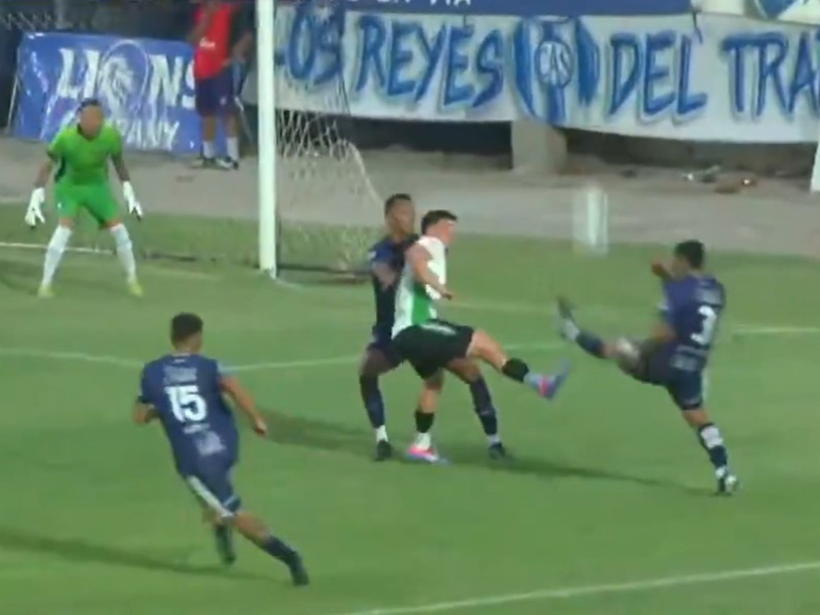 Sarmiento de La Banda y otro arbitraje polémico para ganarle a Germinal y meterse en la final para subir a la Primera Nacional