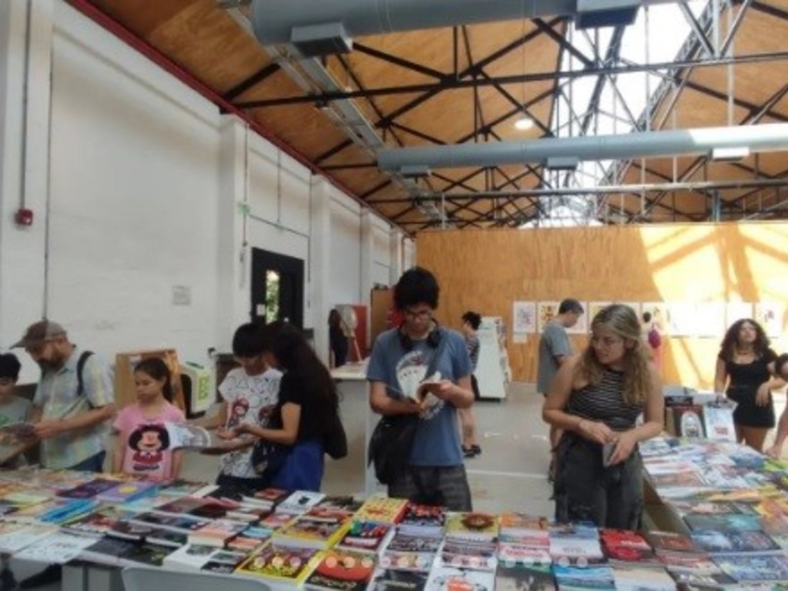 Sin celebración oficial en su día, el ámbito de la historieta encadena homenajes hechos a pulmón