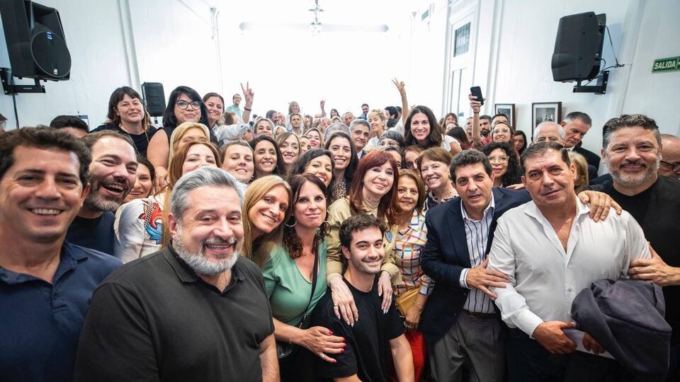 Todo el apoyo a CFK tras la condena: “El amor no se puede proscribir” | Dirigentes sociales y políticos repudiaron el fallo de Casación