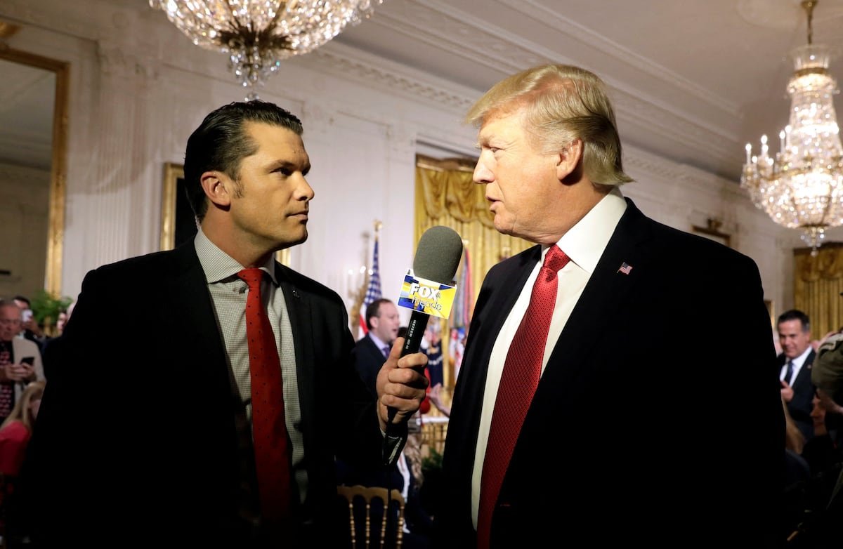 Trump nombra al presentador de Fox Pete Hegseth como secretario de Defensa | Elecciones USA