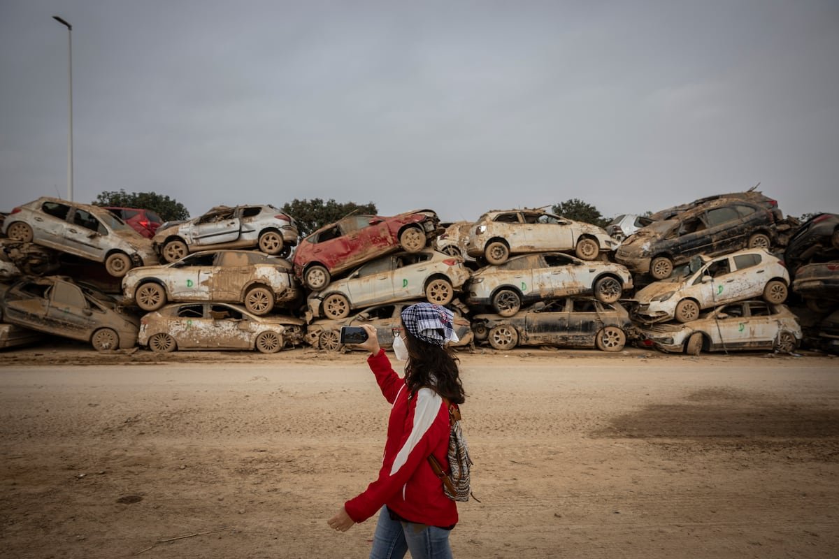 Un mes después de la dana: “No os olvidéis de nosotros. Aquí hay mucha mierda todavía” | España
