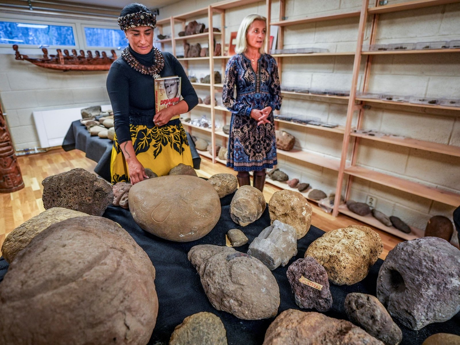 Un museo noruego devolvió restos humanos a la Isla de Pascua